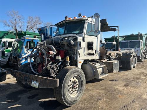 PETERBILT 365