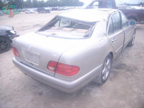 MERCEDES-BENZ MERCEDES E-CLASS