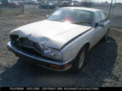 JAGUAR XJ6