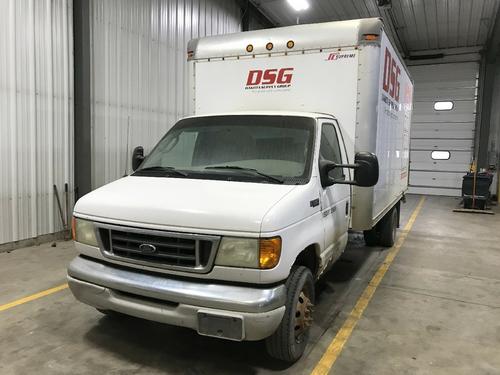 Ford E350 CUBE VAN