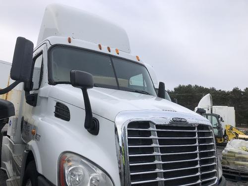 FREIGHTLINER CASCADIA 113BBC