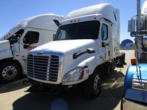 FREIGHTLINER CASCADIA 125