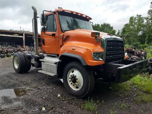 FREIGHTLINER 114SD