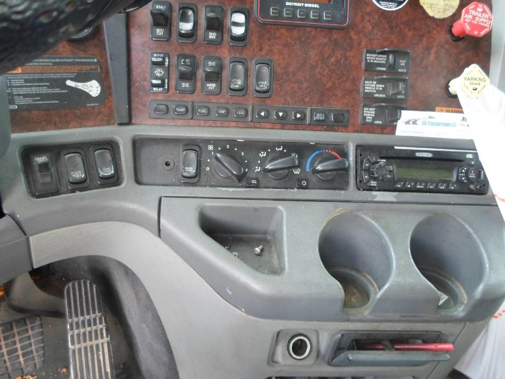 Century Columbia Freightliner Interior Parts Misc 2005