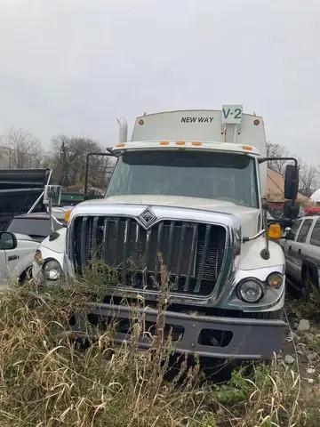 INTERNATIONAL 7500 SFA