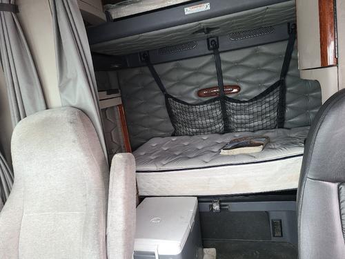 Freightliner CASCADIA