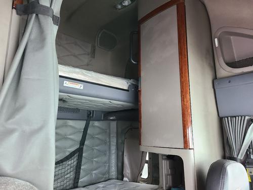 Freightliner CASCADIA