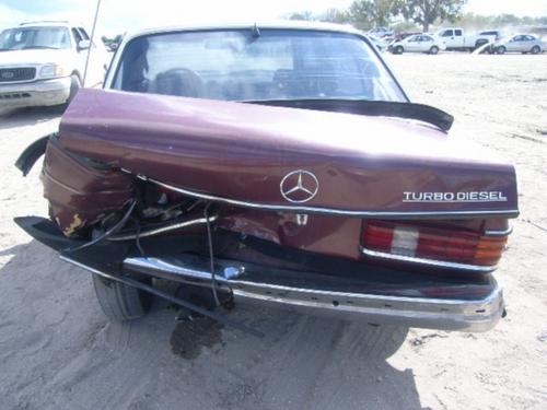 MERCEDES-BENZ MERCEDES 300D