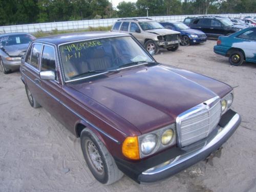 MERCEDES-BENZ MERCEDES 300D
