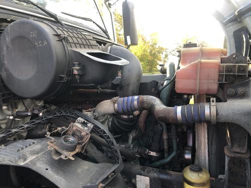 VOLVO VNL