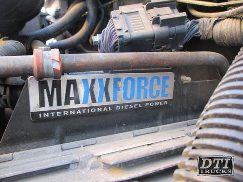 INTERNATIONAL MaxxForce 7 Cylinder Head