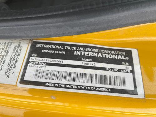 INTERNATIONAL 7400