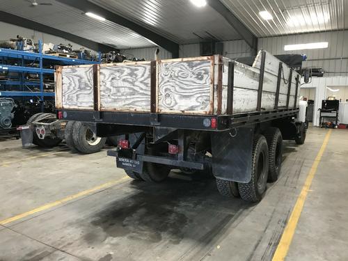 Ford LT800