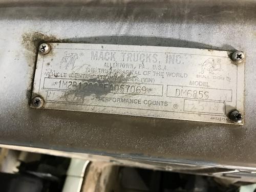 Mack DM600