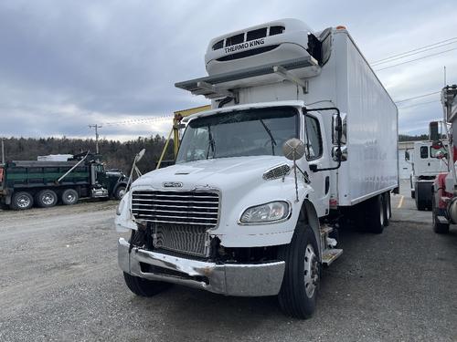 FREIGHTLINER M2-106