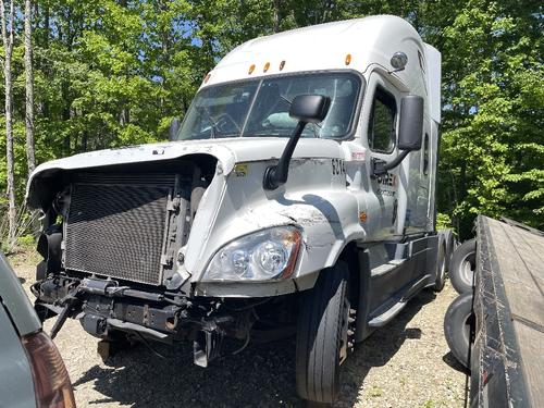 FREIGHTLINER CASCADIA 125BBC