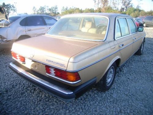 MERCEDES-BENZ MERCEDES 300D