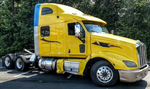 PETERBILT 587