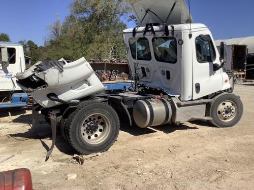 FREIGHTLINER Cascadia