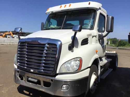 FREIGHTLINER CASCADIA 113BBC