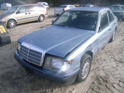 MERCEDES-BENZ MERCEDES 300E