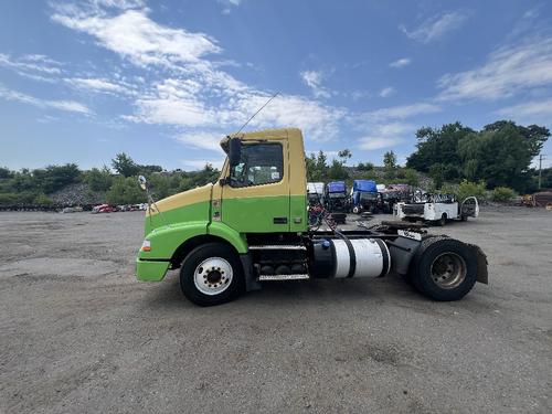 VOLVO VNM