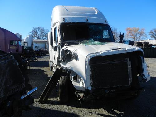 FREIGHTLINER CASCADIA