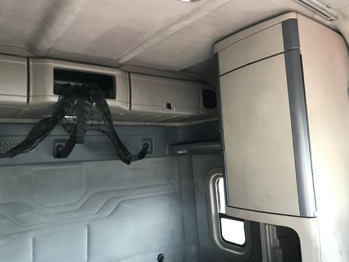Freightliner CASCADIA