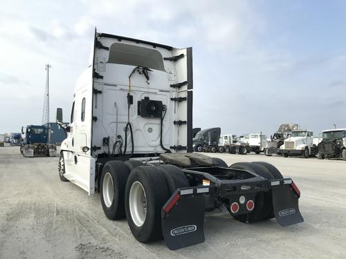 Freightliner CASCADIA