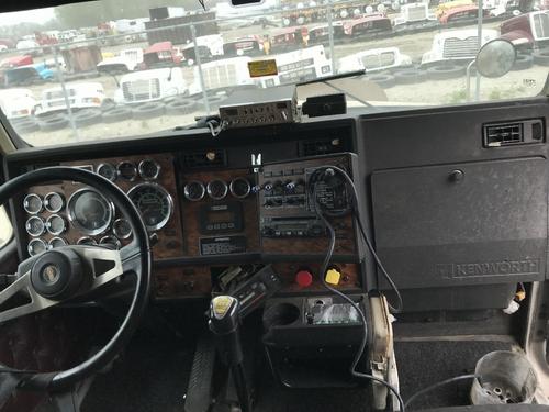 Kenworth T600
