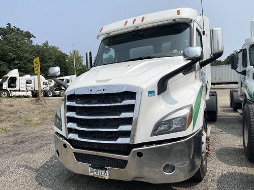 FREIGHTLINER CASCADIA