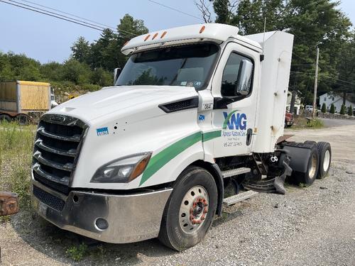 FREIGHTLINER CASCADIA