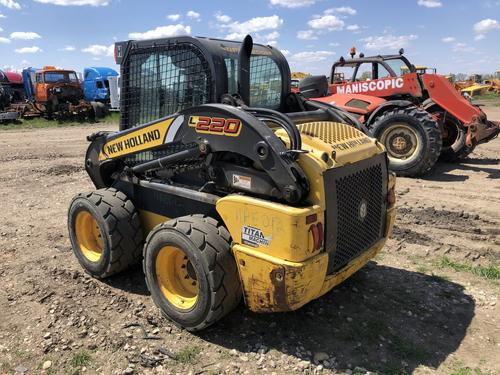 New Holland L220