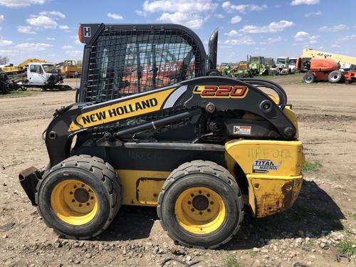 New Holland L220