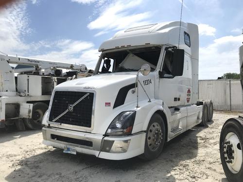 Volvo VNL