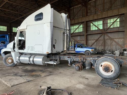 FREIGHTLINER CENTURY CLASS 120