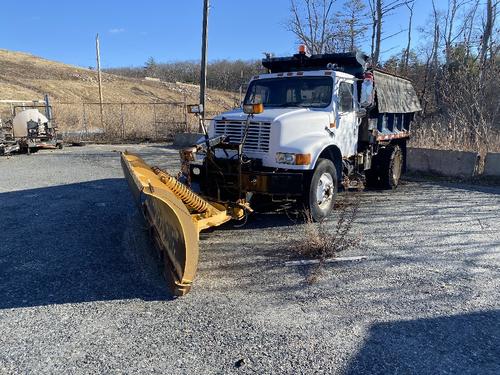 INTERNATIONAL 4900