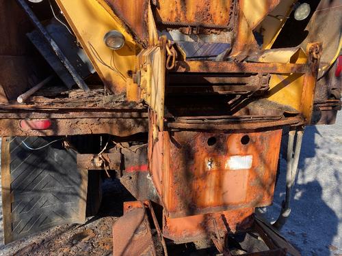INTERNATIONAL 4900
