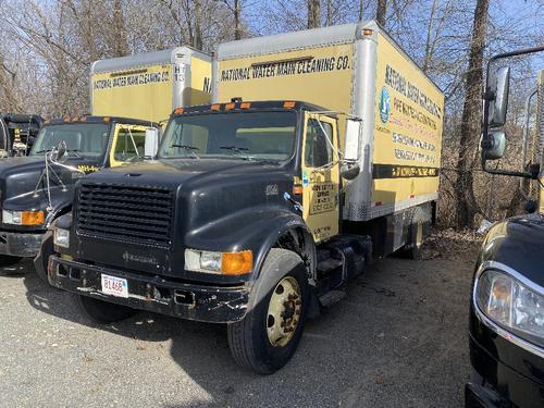 INTERNATIONAL 4900