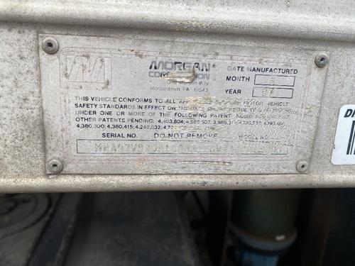 INTERNATIONAL 4900