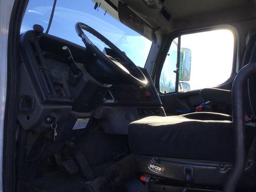 FREIGHTLINER 108SD