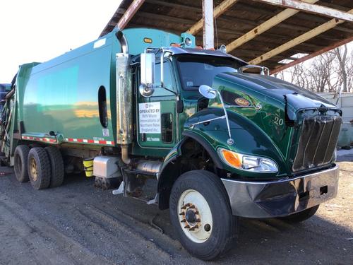PETERBILT 348