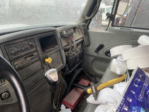 INTERNATIONAL 4300