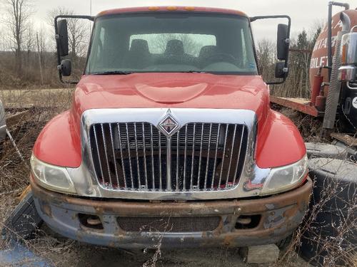 INTERNATIONAL 4300