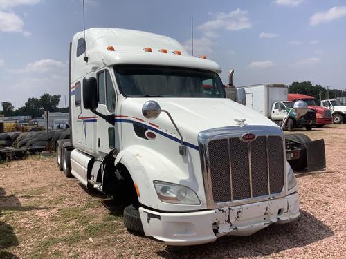 Peterbilt 587