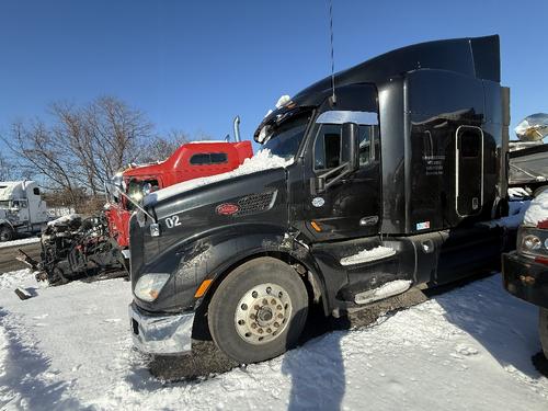 PETERBILT 579