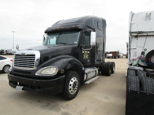 FREIGHTLINER COLUMBIA 120