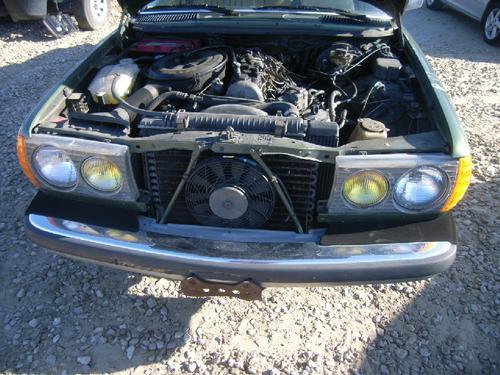 MERCEDES-BENZ MERCEDES 300D