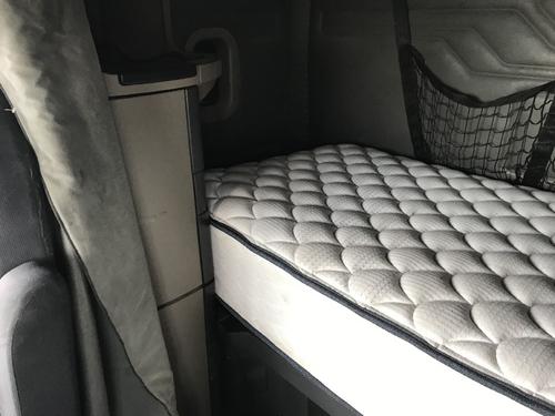 Freightliner CASCADIA