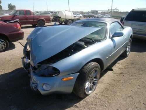 JAGUAR XK8